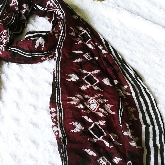 J.Crew striped black/white/maroon scarf lightweigh - Picture 2 of 8